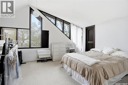 160 Leopold Crescent, Regina, SK - Indoor Photo Showing Bedroom