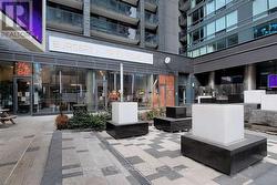 2908 - 295 ADELAIDE STREET W Toronto, ON M5V 1P7