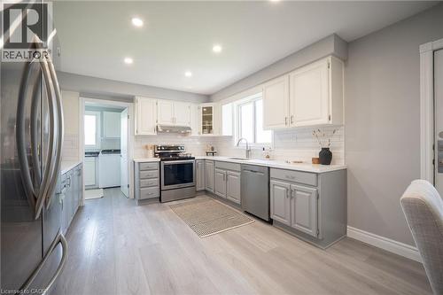 1613 Haldibrook Road, Haldimand County, ON - Indoor Photo Showing Kitchen