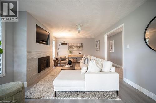 1613 Haldibrook Road, Haldimand County, ON - Indoor Photo Showing Living Room With Fireplace
