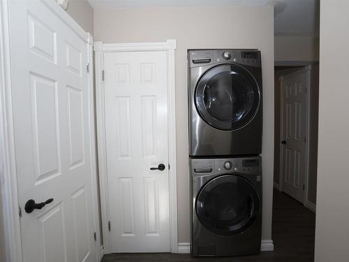 26 Margaret St S, Neebing, ON 