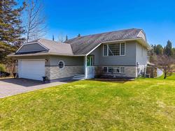1843 Marquis Drive Thunder Bay, ON P7G 2J2