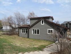 110 Meadwell Drive Sioux Lookout, ON P8T 1H4