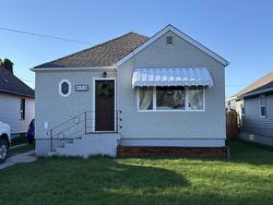 408 Third Street E Fort Frances, ON P9A 1R3