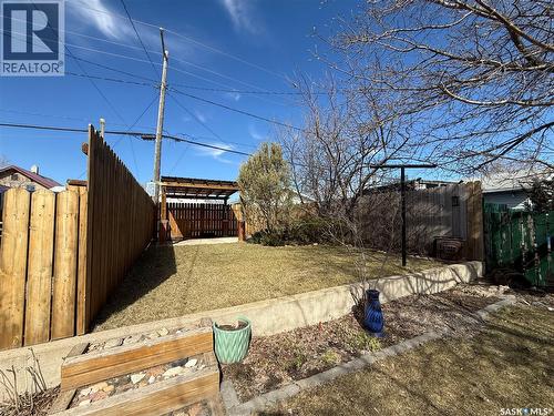 1009 First Street, Estevan, SK - Outdoor