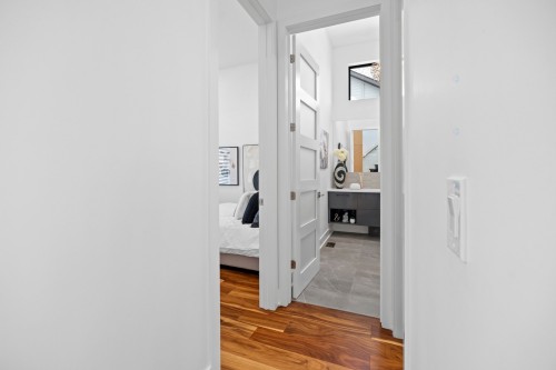 Powder room - 760 Rue Pellerin, Laval (Auteuil), QC - Indoor Photo Showing Other Room
