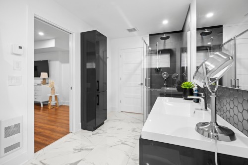 Bathroom - 760 Rue Pellerin, Laval (Auteuil), QC - Indoor