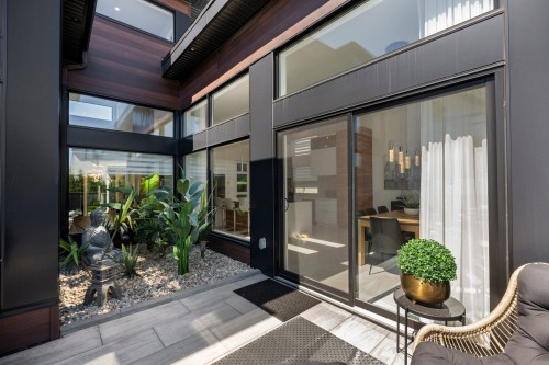 Courtyard - 760 Rue Pellerin, Laval (Auteuil), QC -  With Exterior