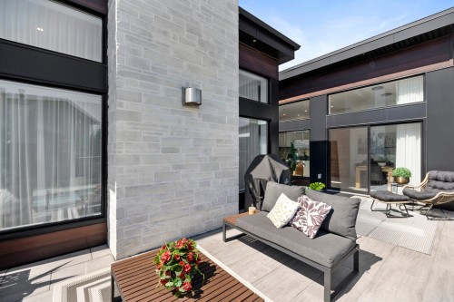 Courtyard - 760 Rue Pellerin, Laval (Auteuil), QC -  With Exterior