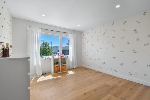 Chambre à coucher - 726 Rue John-Murphy, Saint-Lin/Laurentides, QC - Indoor Photo Showing Other Room