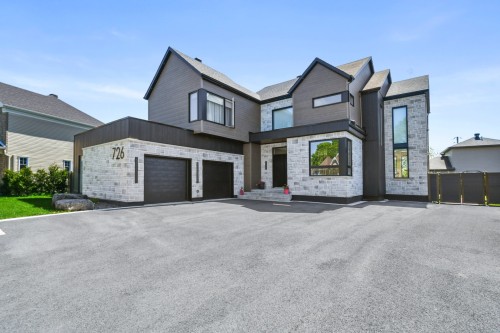 Façade - 726 Rue John-Murphy, Saint-Lin/Laurentides, QC - Outdoor