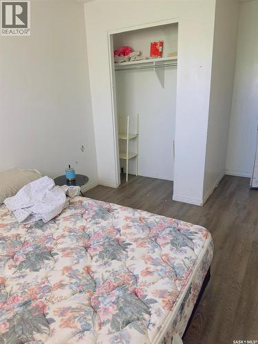 1607 Acadia Drive, Saskatoon, SK - Indoor Photo Showing Bedroom