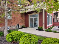 207 - 3710 MAIN STREET Niagara Falls, ON L2G 6B1