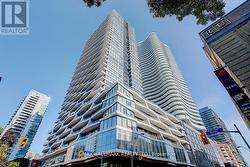 4317 - 85 WOOD STREET Toronto, ON M4Y 0E8