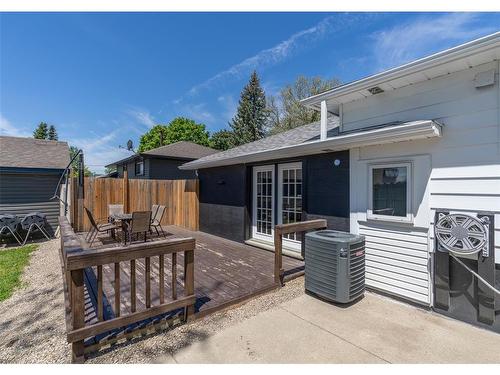 1081 Laurier Crescent, Sarnia, ON 