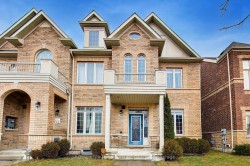 259 Barons Street Vaughan, ON L4H 3Z3