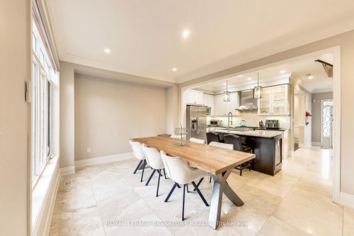 259 Barons Street, Vaughan, ON - Indoor Photo Showing Dining Room