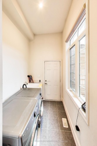 259 Barons Street, Vaughan, ON - Indoor