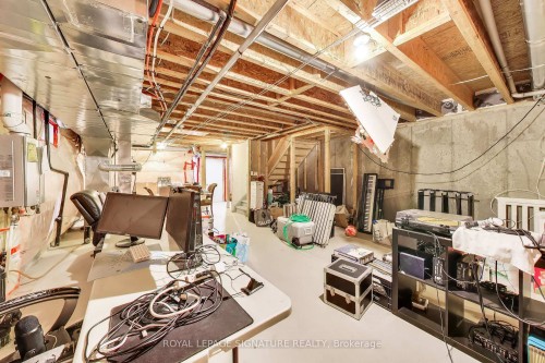 259 Barons Street, Vaughan, ON - Indoor Photo Showing Basement