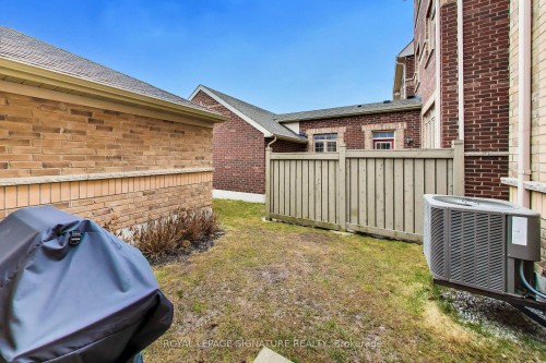 259 Barons Street, Vaughan, ON - Outdoor