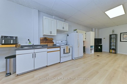 598304 Second Line W, Mulmur, ON - Indoor Photo Showing Kitchen With Double Sink