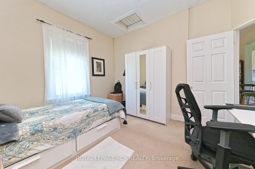 598304 Second Line W, Mulmur, ON - Indoor Photo Showing Bedroom
