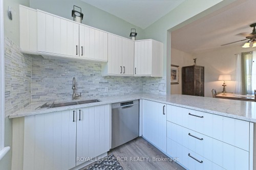 598304 Second Line W, Mulmur, ON - Indoor Photo Showing Kitchen With Upgraded Kitchen