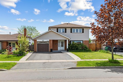 7258 Vernor Drive, Mississauga, ON - Outdoor With Facade