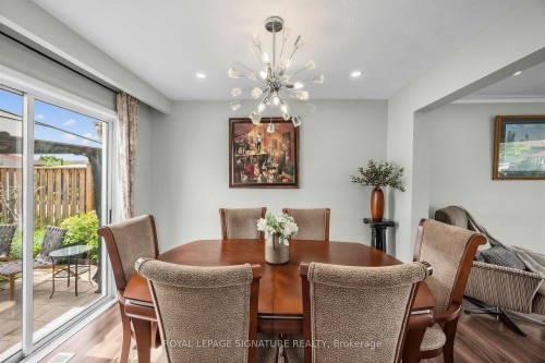 7258 Vernor Drive, Mississauga, ON - Indoor Photo Showing Dining Room