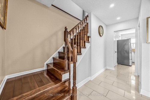 7258 Vernor Drive, Mississauga, ON - Indoor Photo Showing Other Room