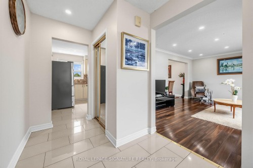 7258 Vernor Drive, Mississauga, ON - Indoor Photo Showing Other Room