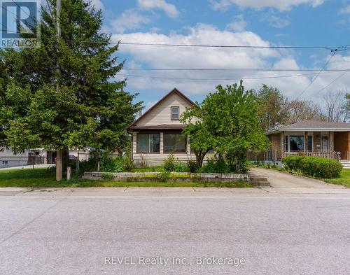 6401 TAYLOR STREET  Niagara Falls (Dorchester), ON L2G 2E9