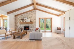 111 Ch. des Rondins  Lac-Tremblant-Nord, QC J8E 0G6