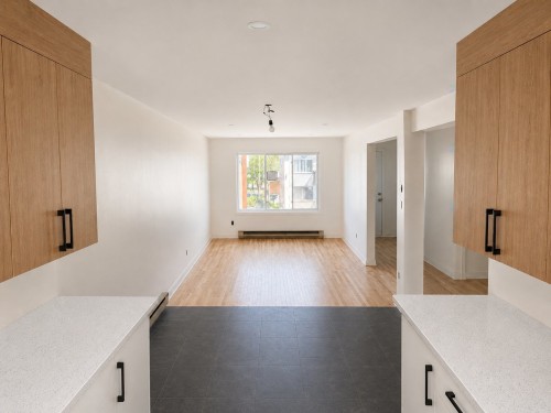 Kitchen - 8555 Rue Brown, Montréal (Lasalle), QC - Indoor Photo Showing Other Room