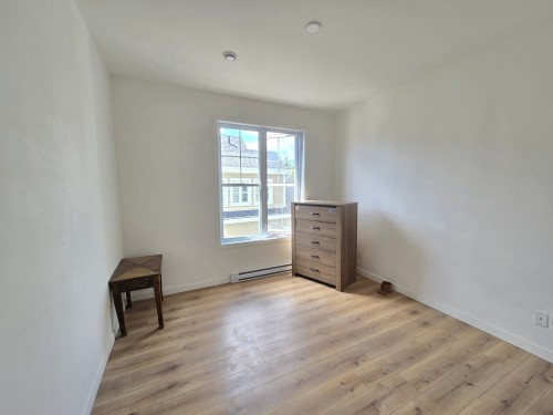 Master Bedroom - 204-94 Rue St-Louis, Saint-Eustache, QC 