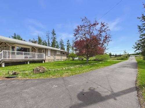 8489 Hwy 95A, Kimberley, BC - Outdoor With Deck Patio Veranda