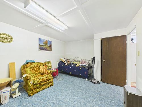 8489 Hwy 95A, Kimberley, BC - Indoor Photo Showing Other Room