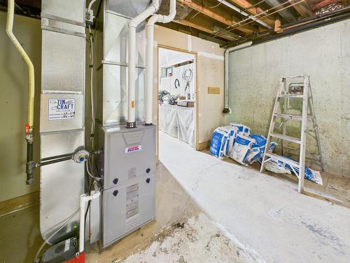 8489 Hwy 95A, Kimberley, BC - Indoor Photo Showing Basement