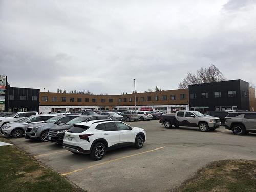 449 Main St, Oakbank, MB 
