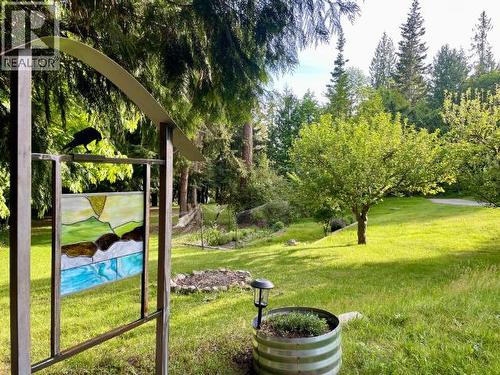 4108 Highway 101, Powell River, BC - Outdoor