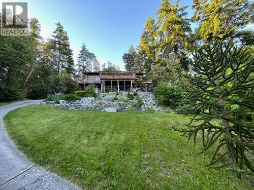 4108 Highway 101, Powell River, BC - Outdoor