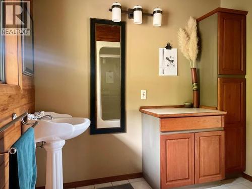 4108 Highway 101, Powell River, BC - Indoor Photo Showing Other Room