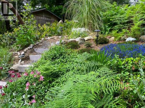 4108 Highway 101, Powell River, BC - Outdoor
