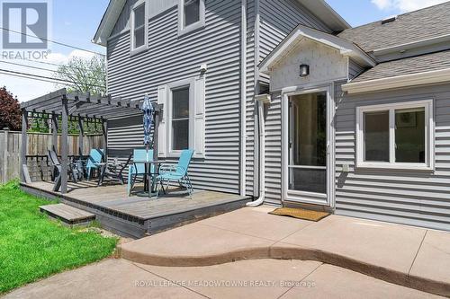 272 Pine Street, Milton, ON - Outdoor