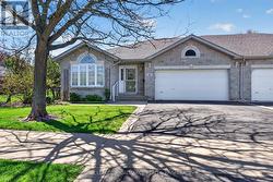 30 ELLESMEER AVENUE Kingston (City Northwest), ON K7P 3H7