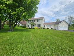 140 Belair ST Grand-Sault/Grand Falls, NB E3Y 1B8
