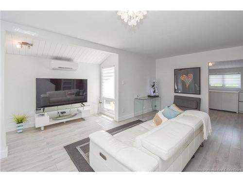 27 Chiasson Rd, Caraquet, NB 