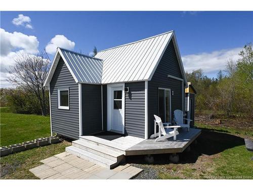27 Chiasson Rd, Caraquet, NB 