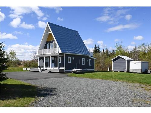 27 Chiasson Rd, Caraquet, NB 