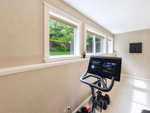 667 Nelson Rd, Campbell River, BC 